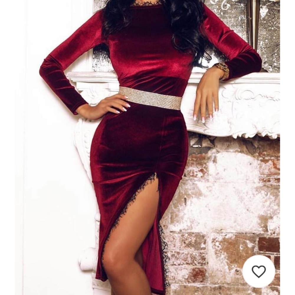 Wine stretchy velvet dress with split